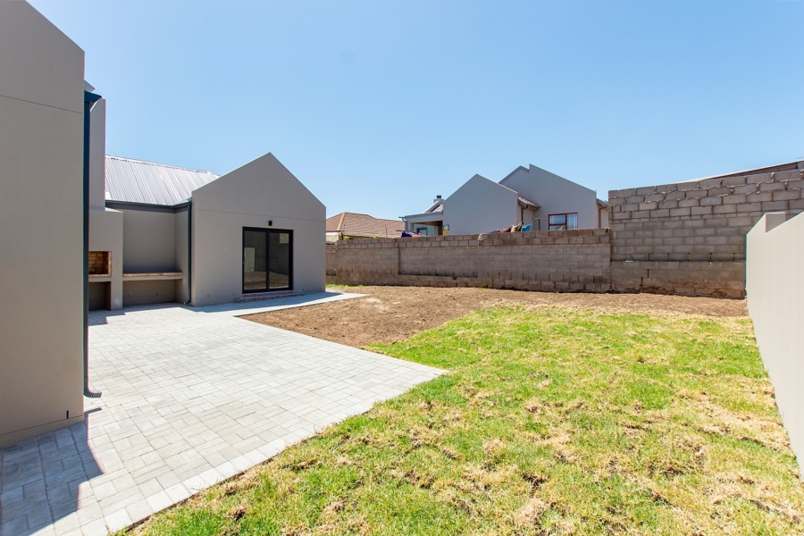 3 Bedroom Property for Sale in Vredenburg Western Cape